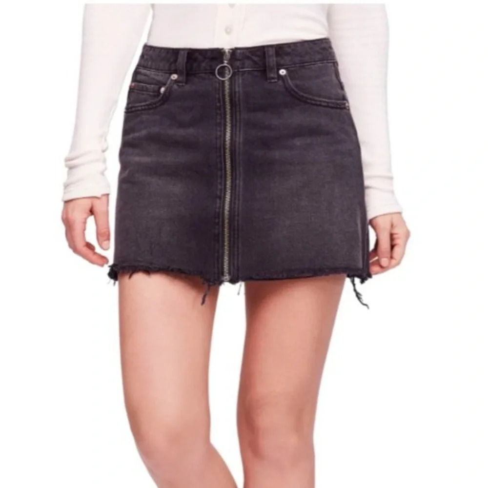 We The Free Zip Up Denim Skirt - Picture 1 of 7